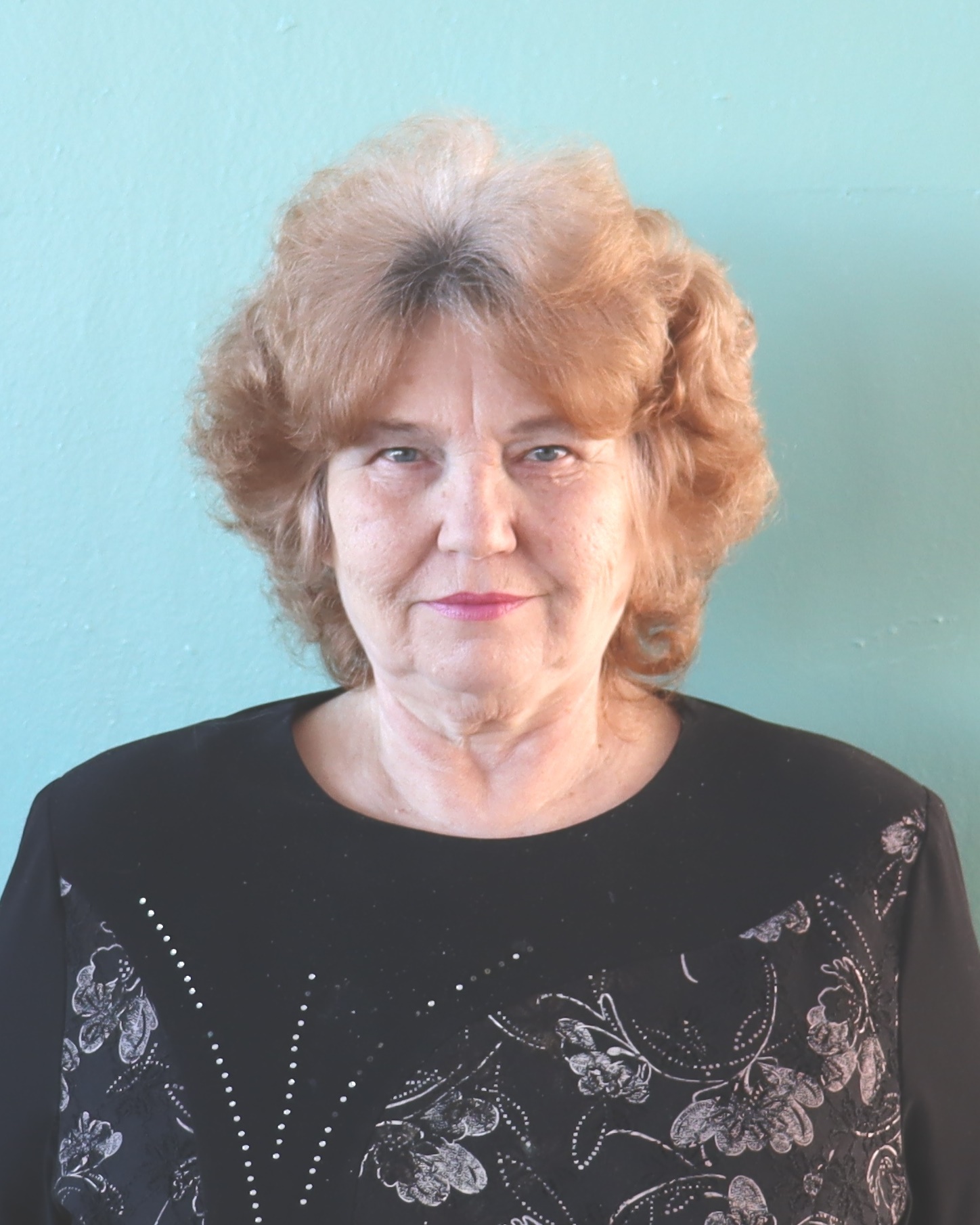 Матюш Елена Спартаковна.